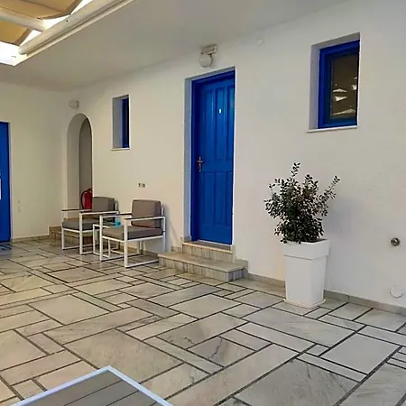 Hotel Ayeri